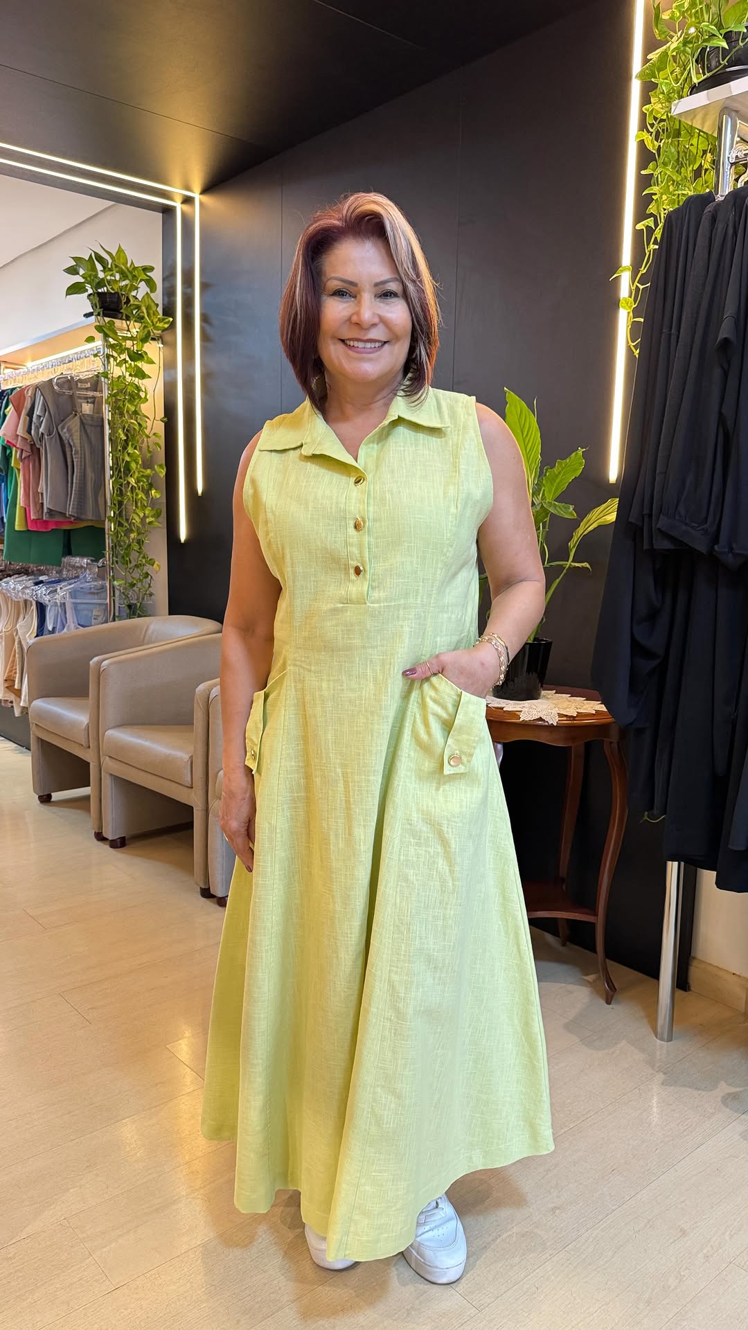 VESTIDO GOLA EM LINHO